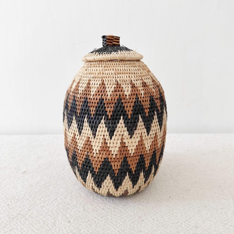 African Zulu Basket // Lidded Palm Basket // Woven in South Africa // F004