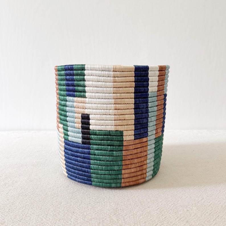 10" Storage Plant Basket: Shonga // Rwanda Planter // Sisal & Sweetgrass // Blue, Green